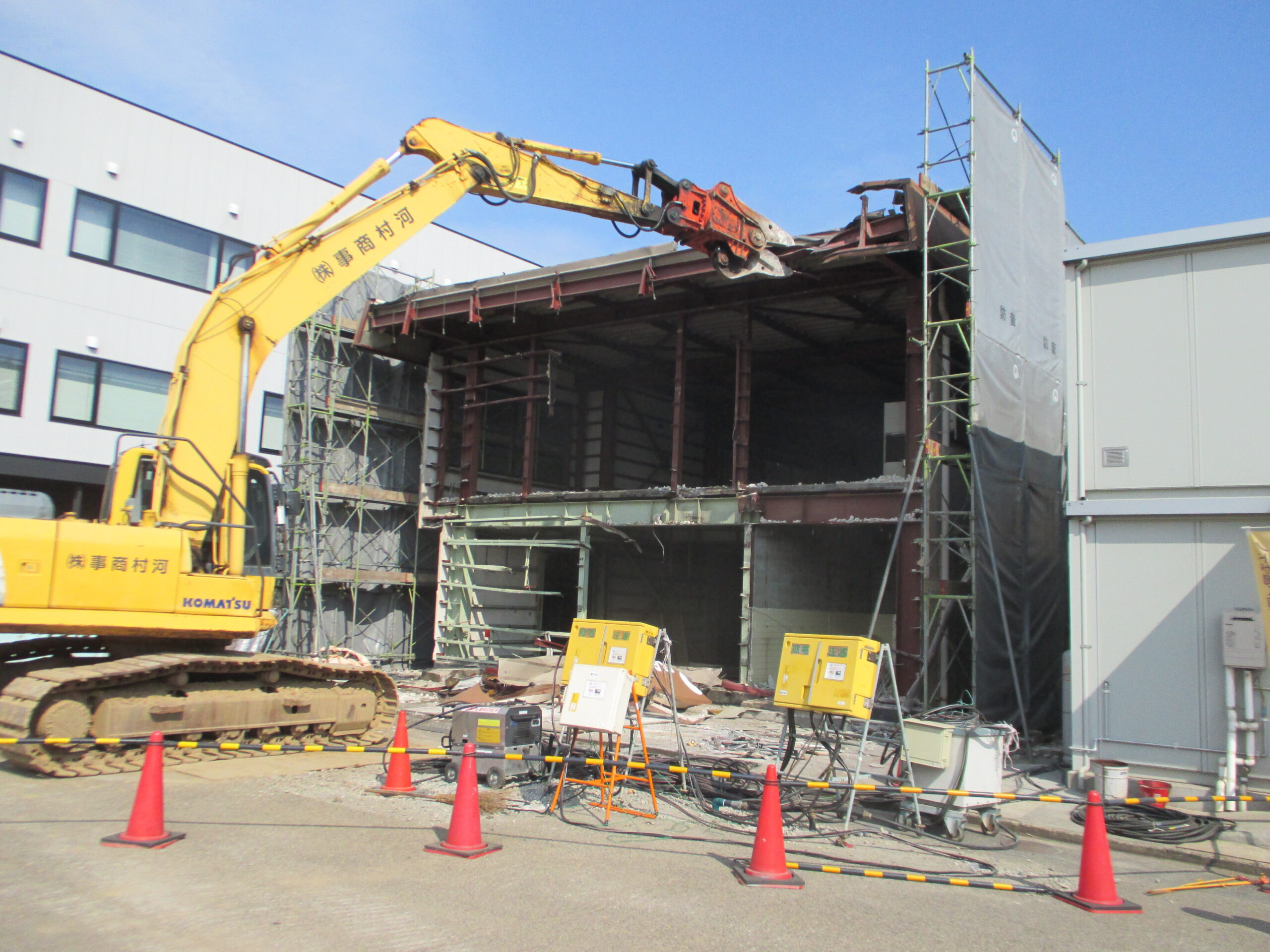 倉敷市の企業事務所棟（鉄骨造2階建）の解体工事