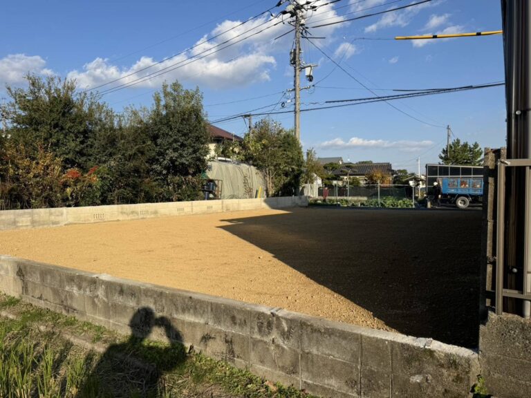 倉敷市内木造解体撤去工事の解体完了後の整地全景
